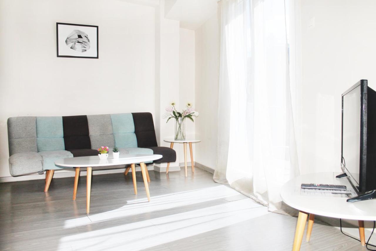 Wsd Golden Times 8 Apartment Hotel Атина Екстериор снимка