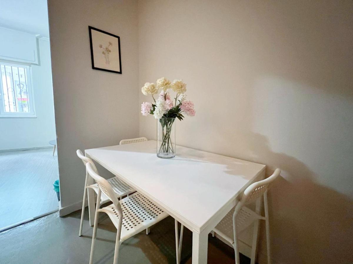 Wsd Golden Times 8 Apartment Hotel Атина Екстериор снимка