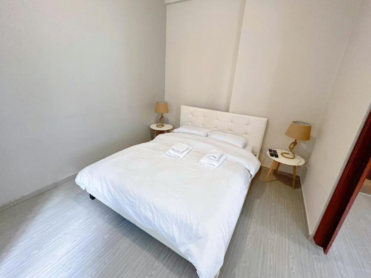 Wsd Golden Times 8 Apartment Hotel Атина Екстериор снимка