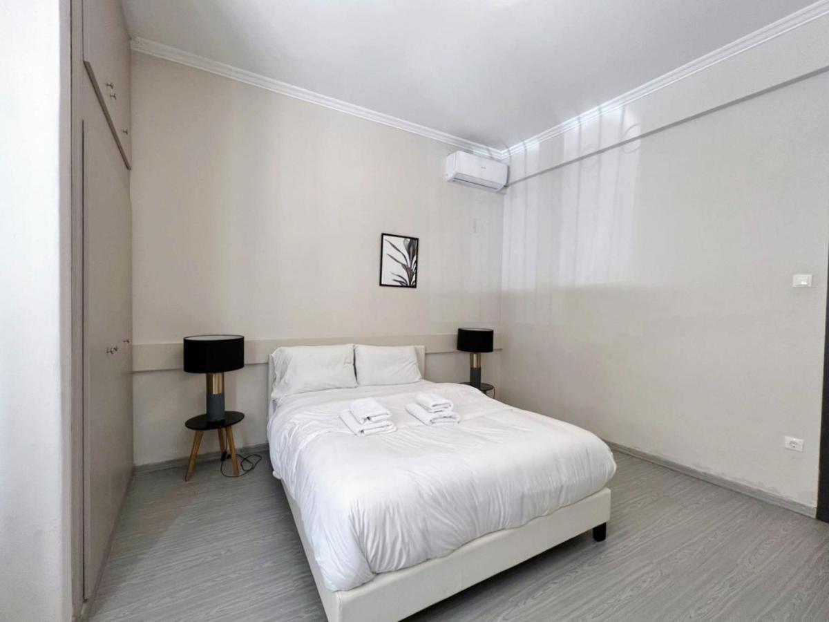 Wsd Golden Times 8 Apartment Hotel Атина Екстериор снимка