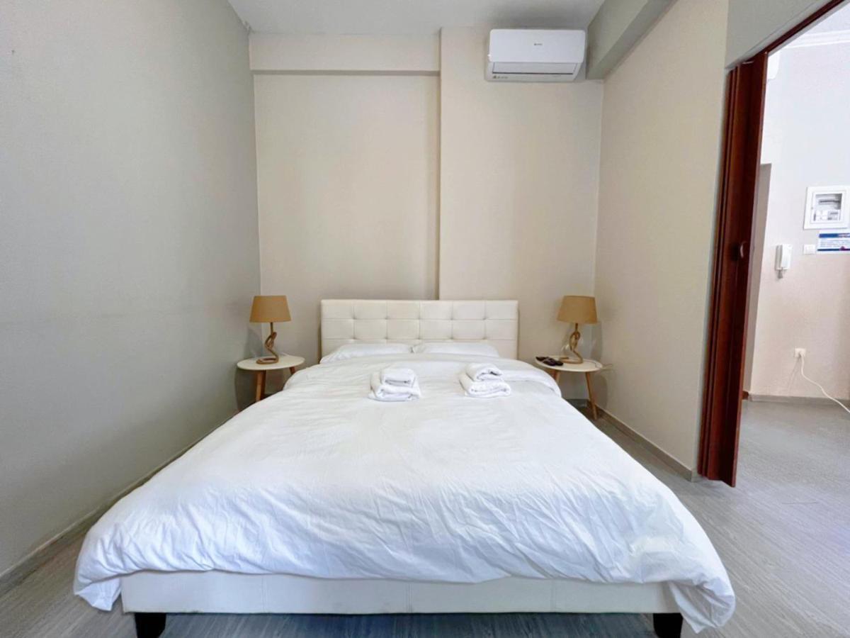 Wsd Golden Times 8 Apartment Hotel Атина Екстериор снимка