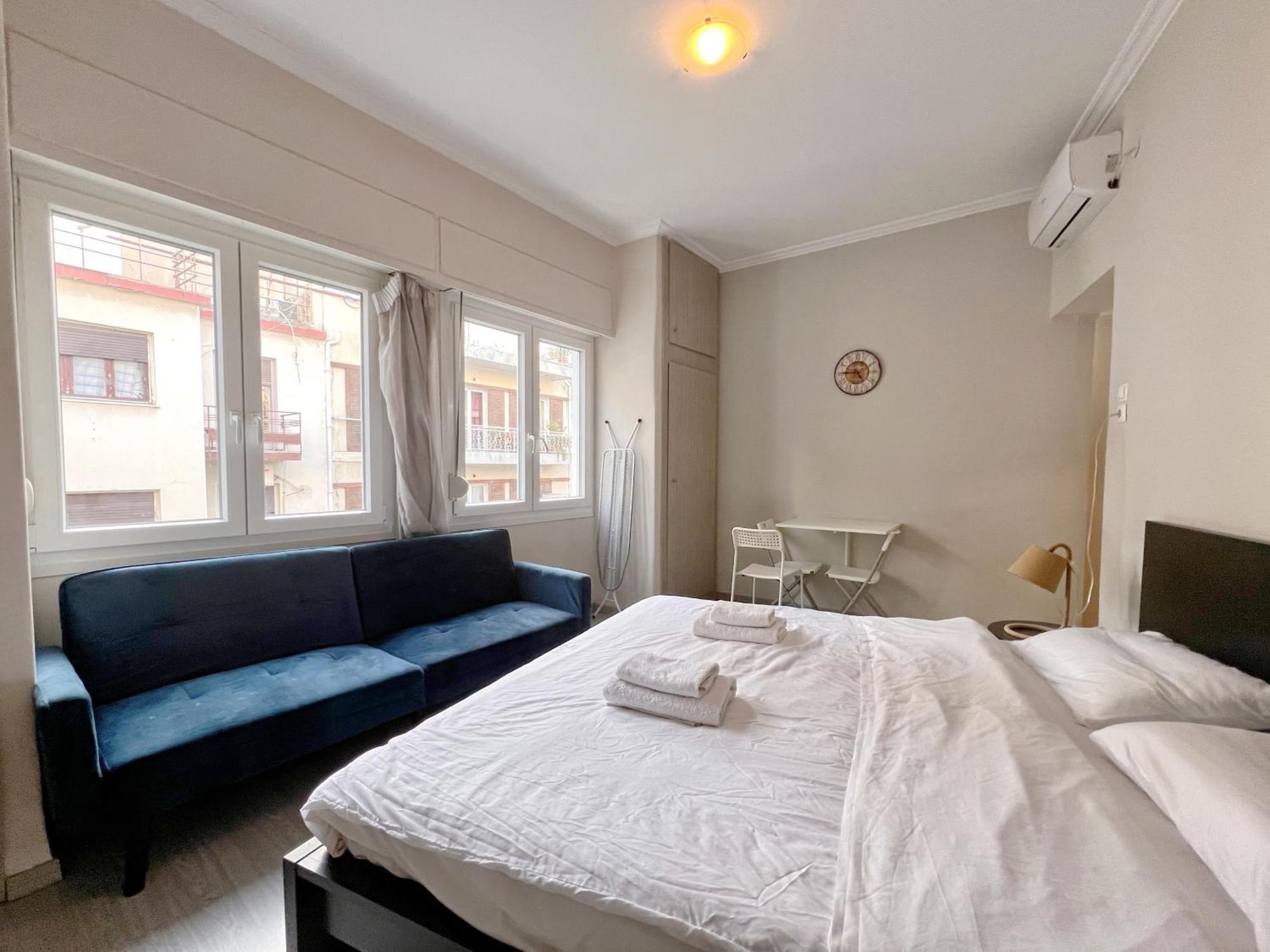 Wsd Golden Times 8 Apartment Hotel Атина Екстериор снимка