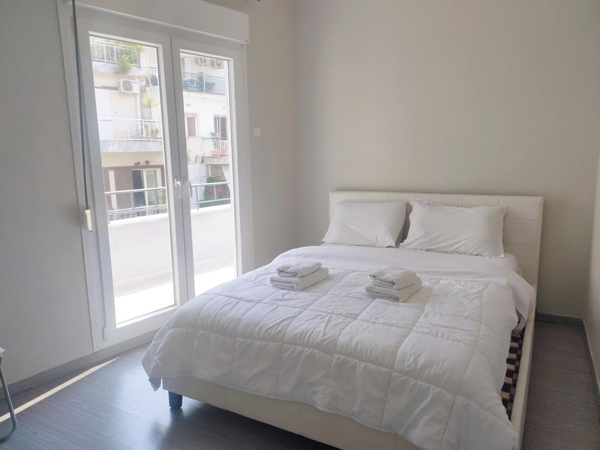 Wsd Golden Times 8 Apartment Hotel Атина Екстериор снимка